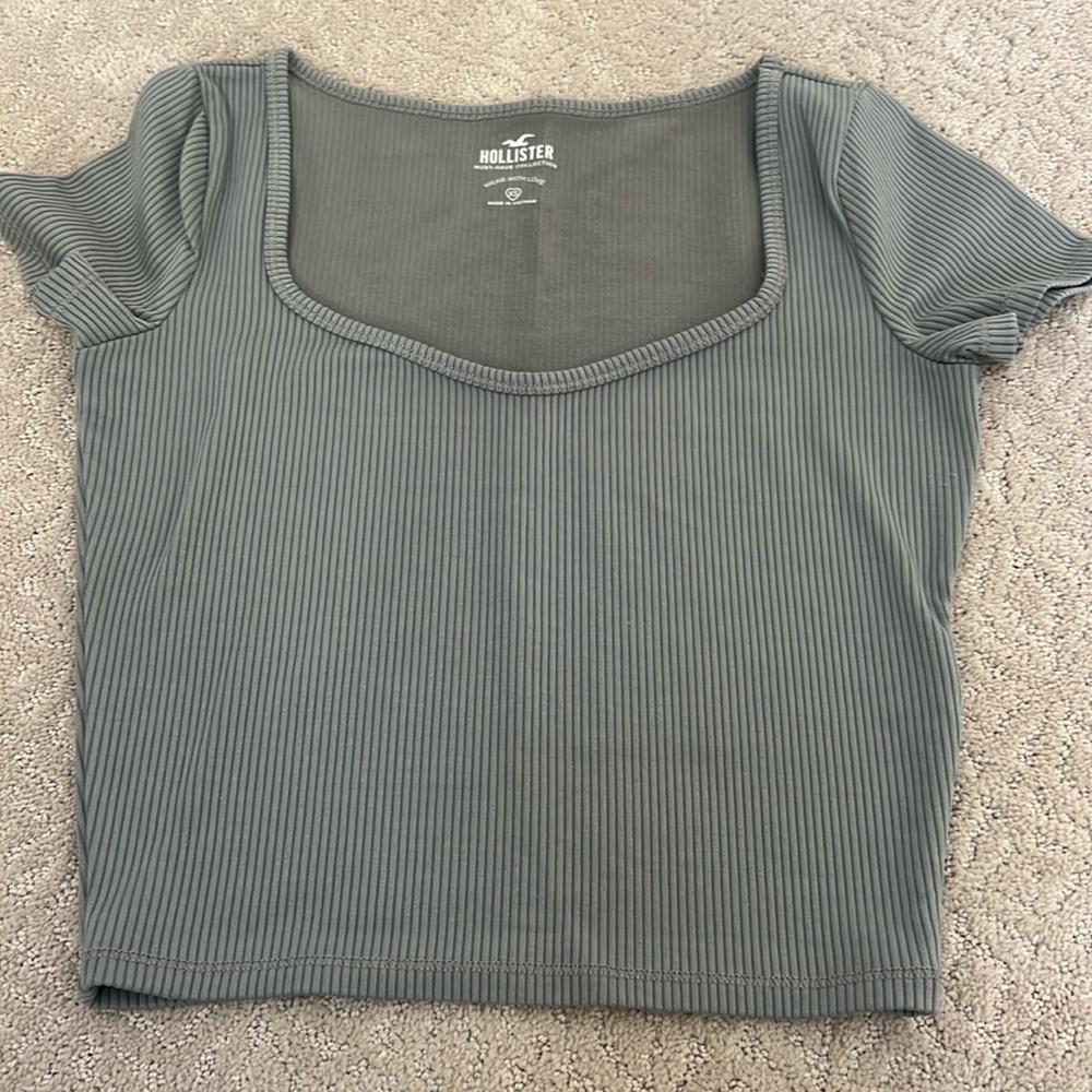 Hollister Gray Ribbed Top